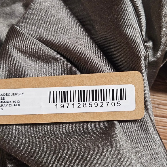 SKIMS Shine Spandex Jersey Long Dress XS Metallic Gray Bodycon DR-MAX-3013 NWT - Picture 4 of 8